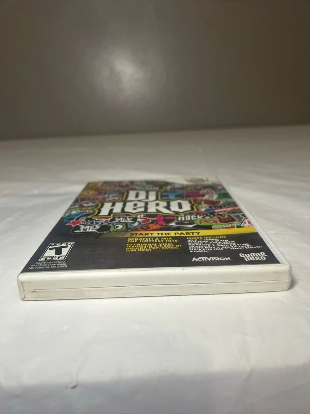 DJ Hero (Nintendo Wii, 2011) NO TURNTABLE, Game Disc, Case, & Manual ONLY.
