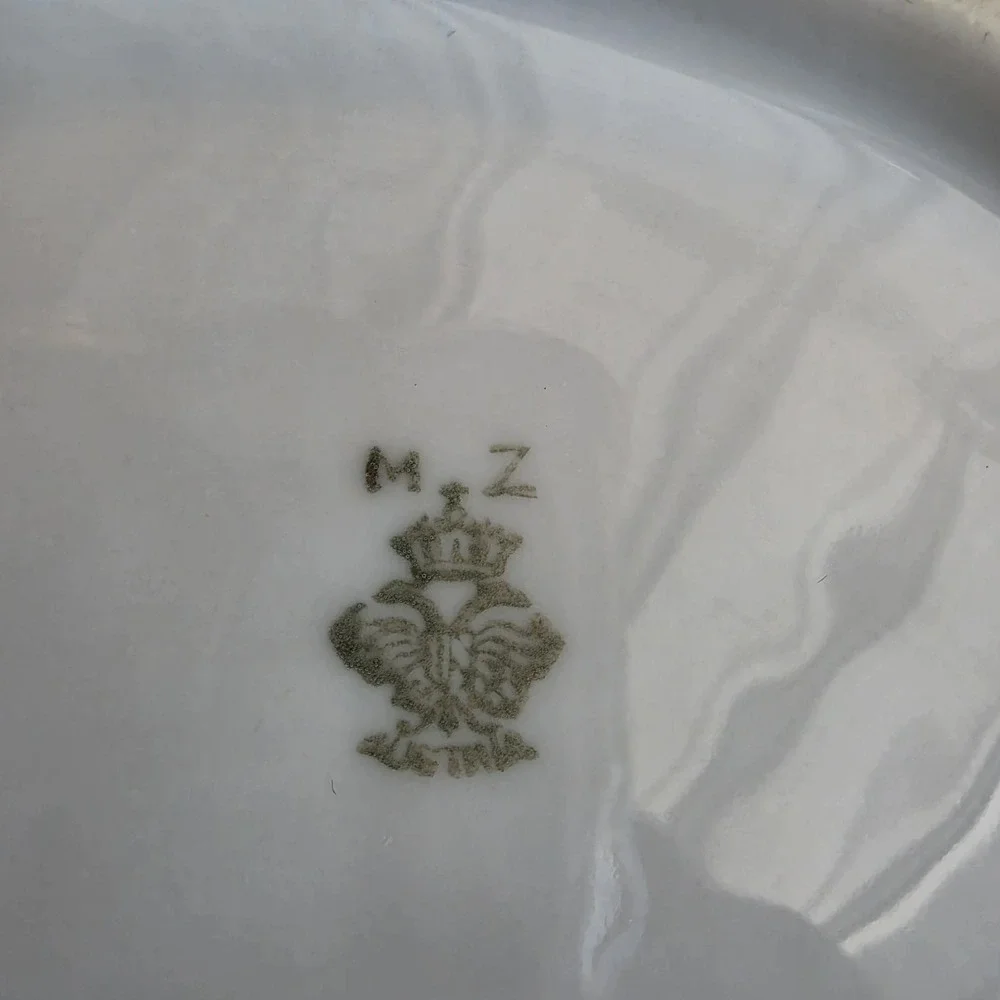 Antique 19th Century M Z Austria Stunning Scalloped‎ Dogwood Flowers Plate 9.5