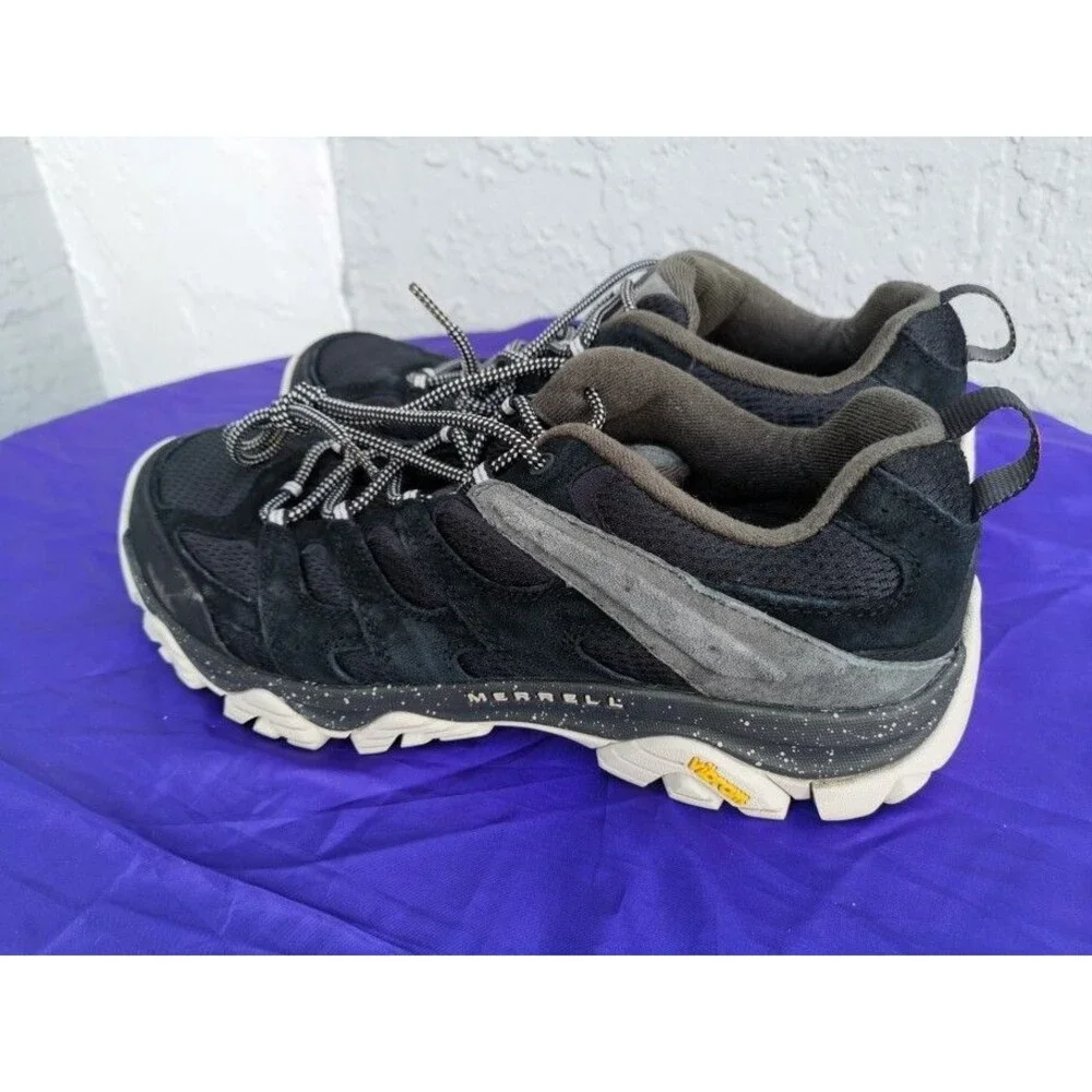 Merrell pre owned