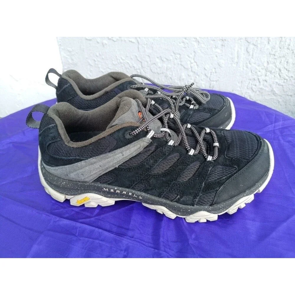 Merrell pre owned