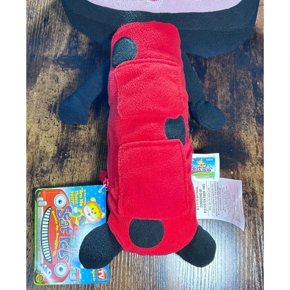 Jay @ Play seat pets