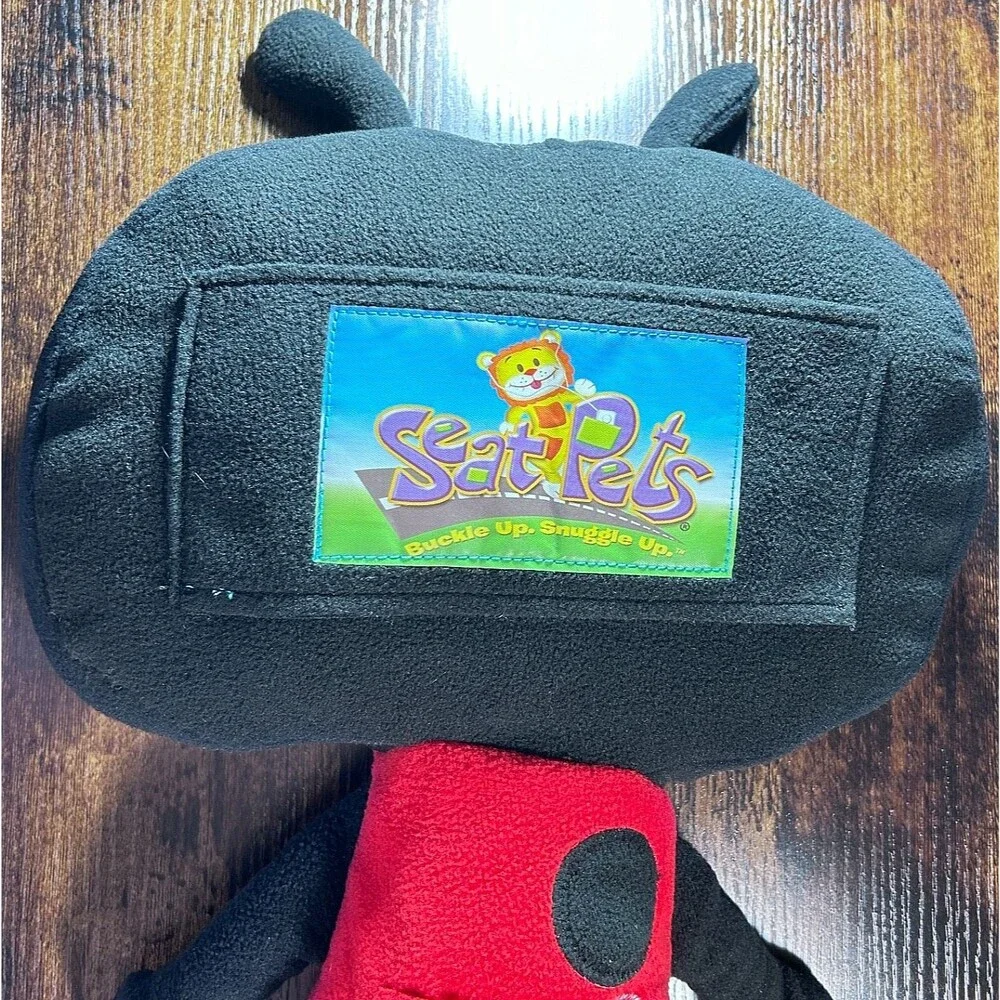 Jay @ Play seat pets