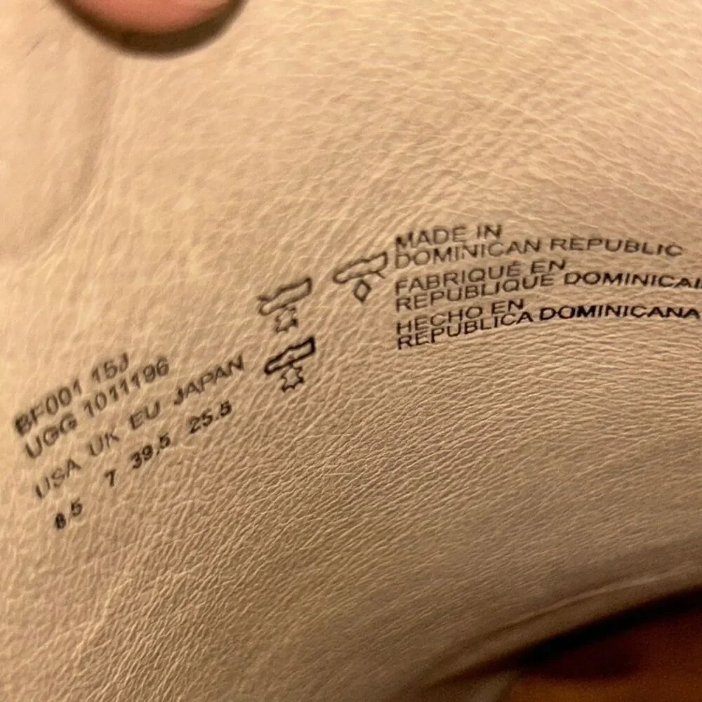 UGG elevate your