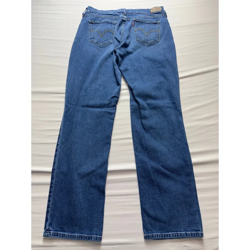 Levis levis 505