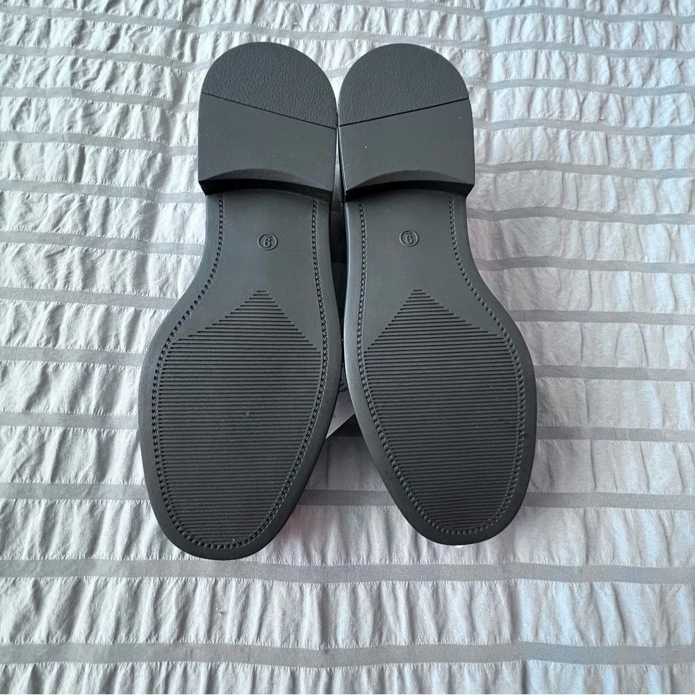GAP metallic silver