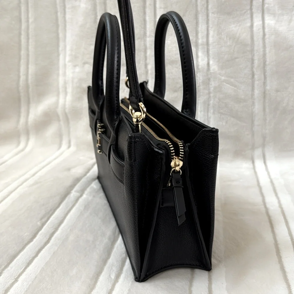 Halston Heritage chic black