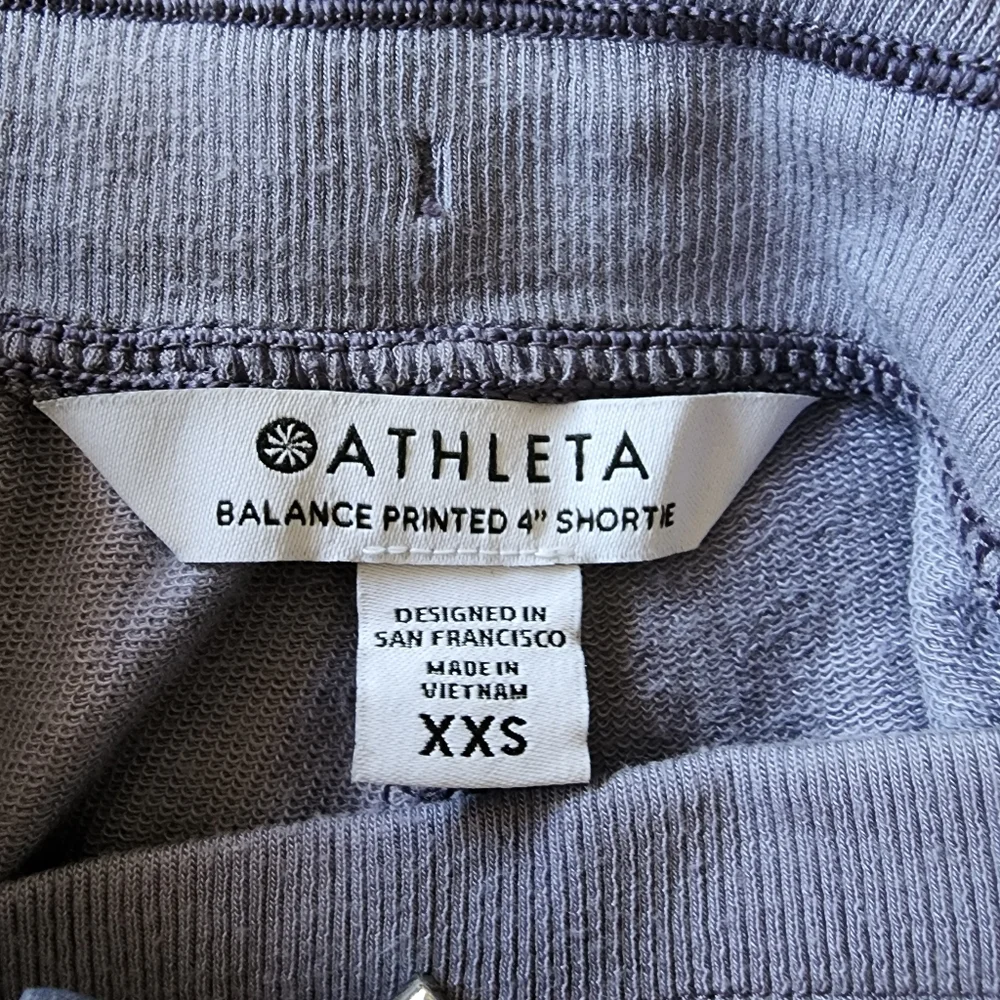 Athleta balance printed