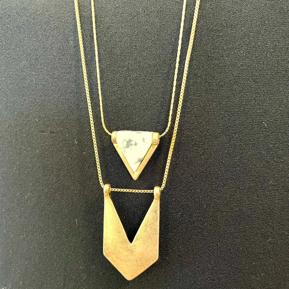 Gold Arrow Long Pendant Necklace | Minimalist Geometric Layering Jewelry