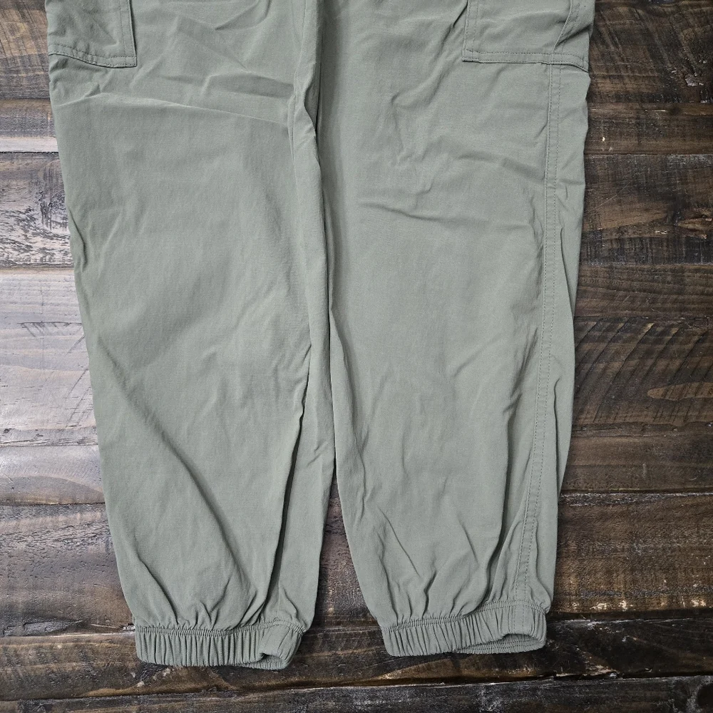 lululemon athletica vuori scout