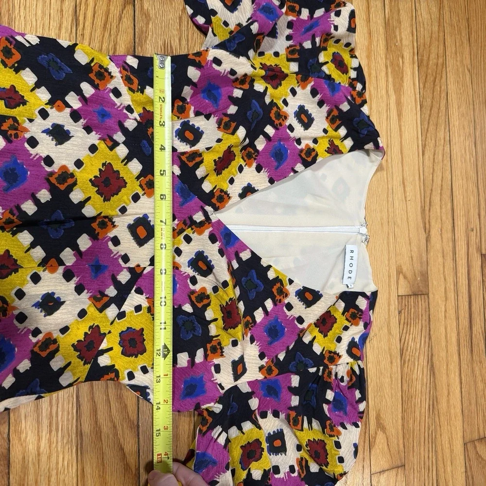 RHODE chine size
