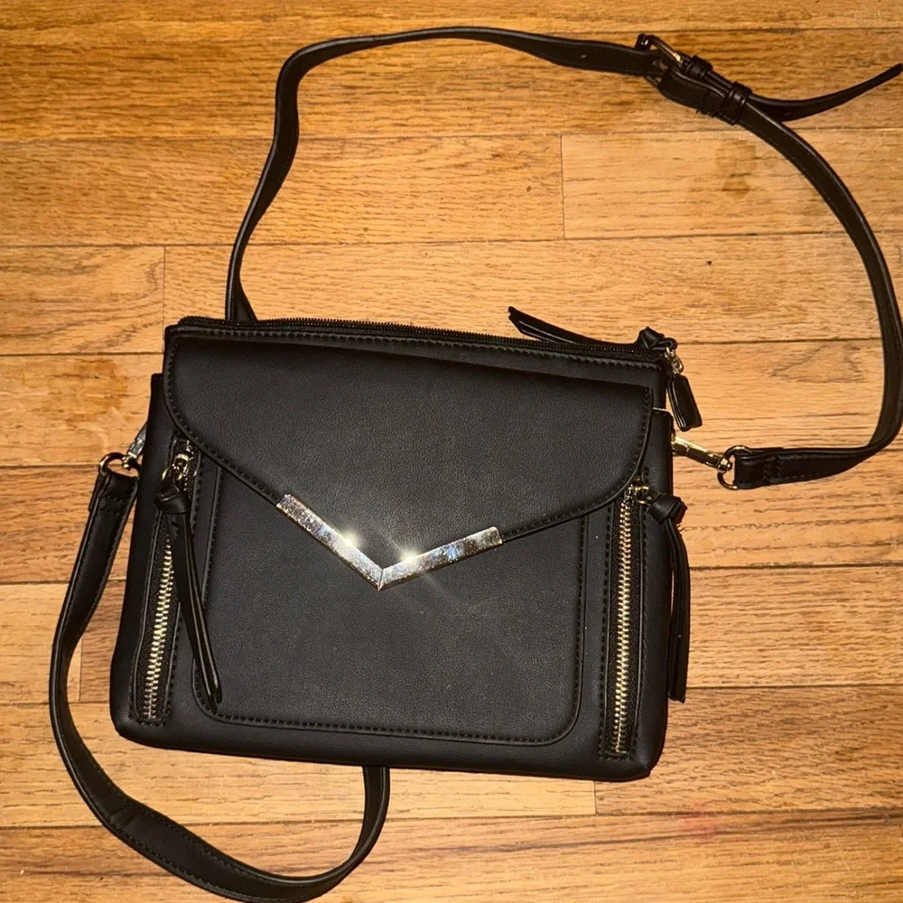 Black‎ leather like crossbody