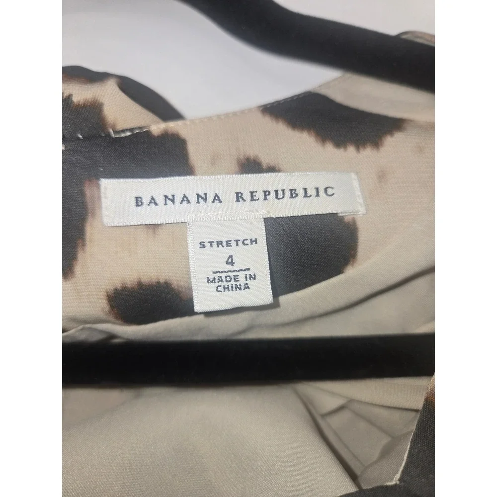 Banana Republic banana republic