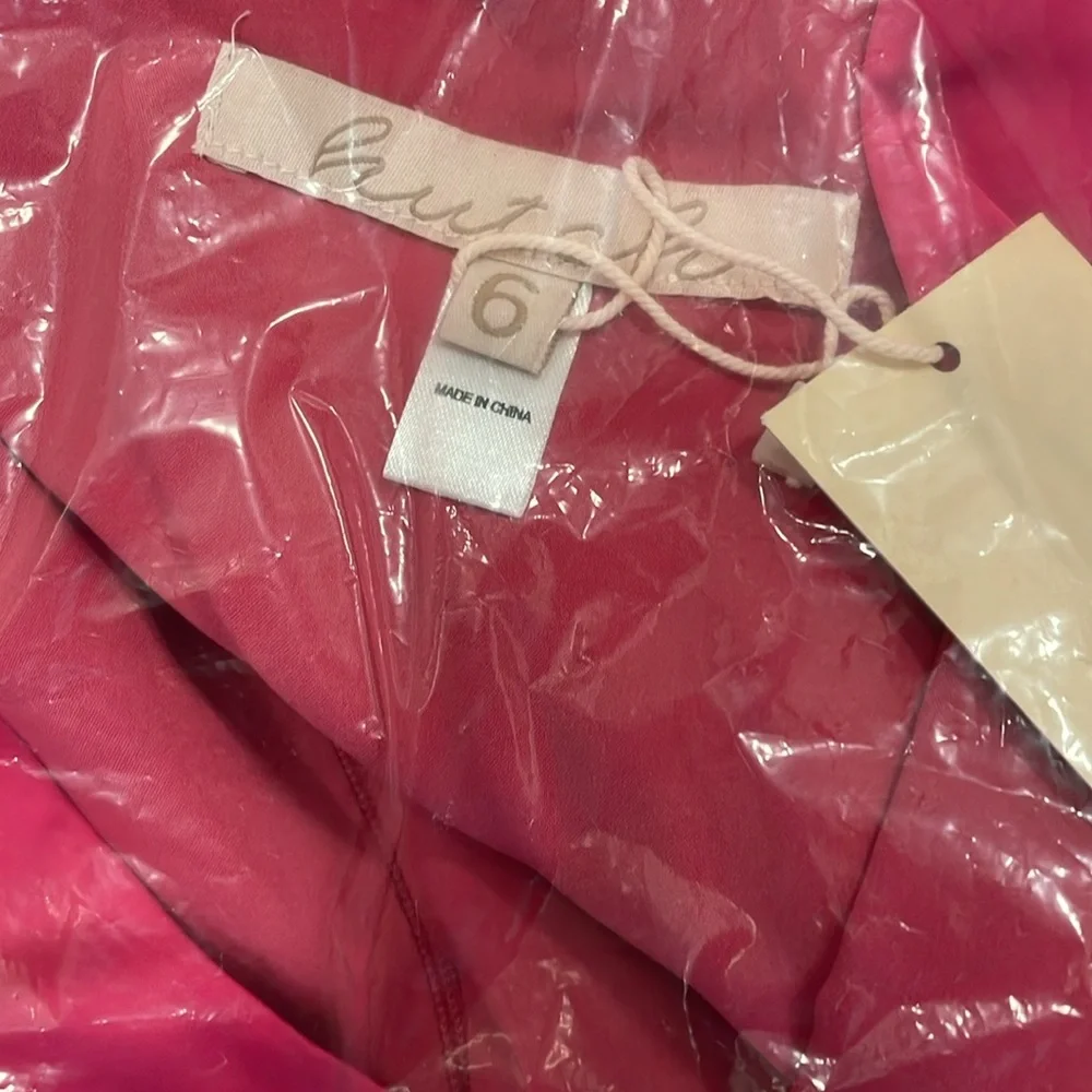 Hutch new nwt