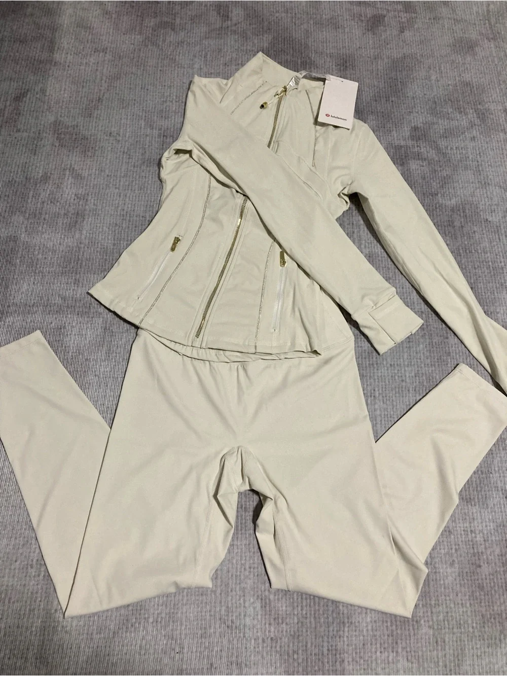 lululemon athletica Cream Zip Jacket & Leggings Set