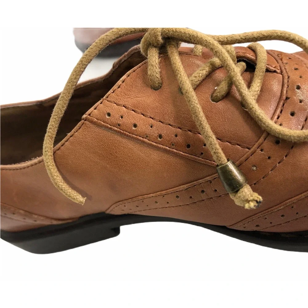 Jeffrey Campbell please review