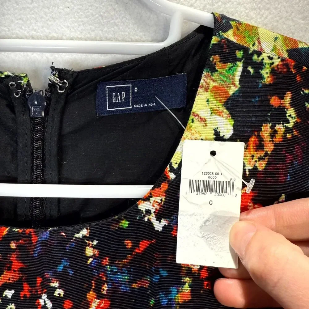 GAP women black