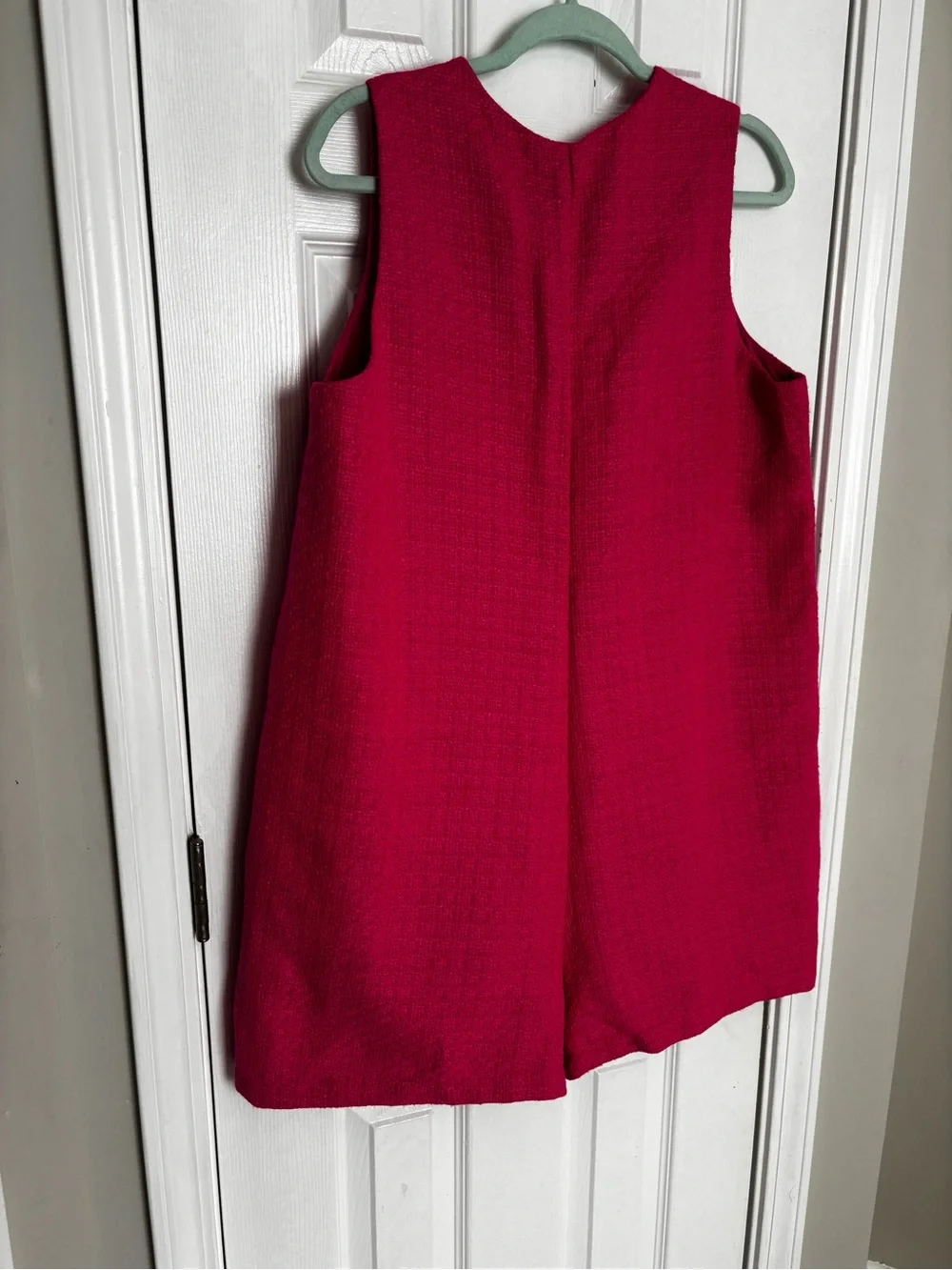 Tuckernuck bright sleeveless