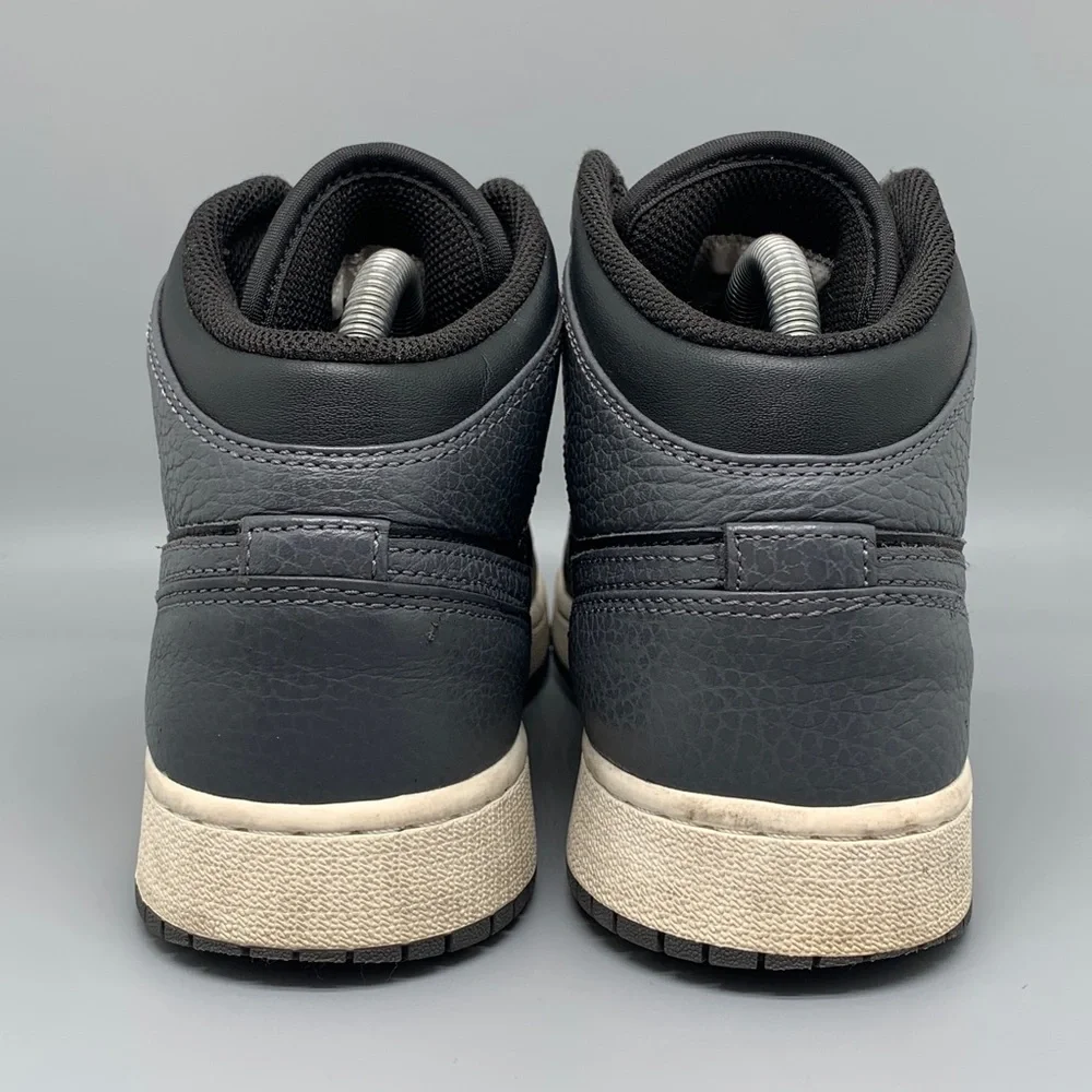 Jordan air mid