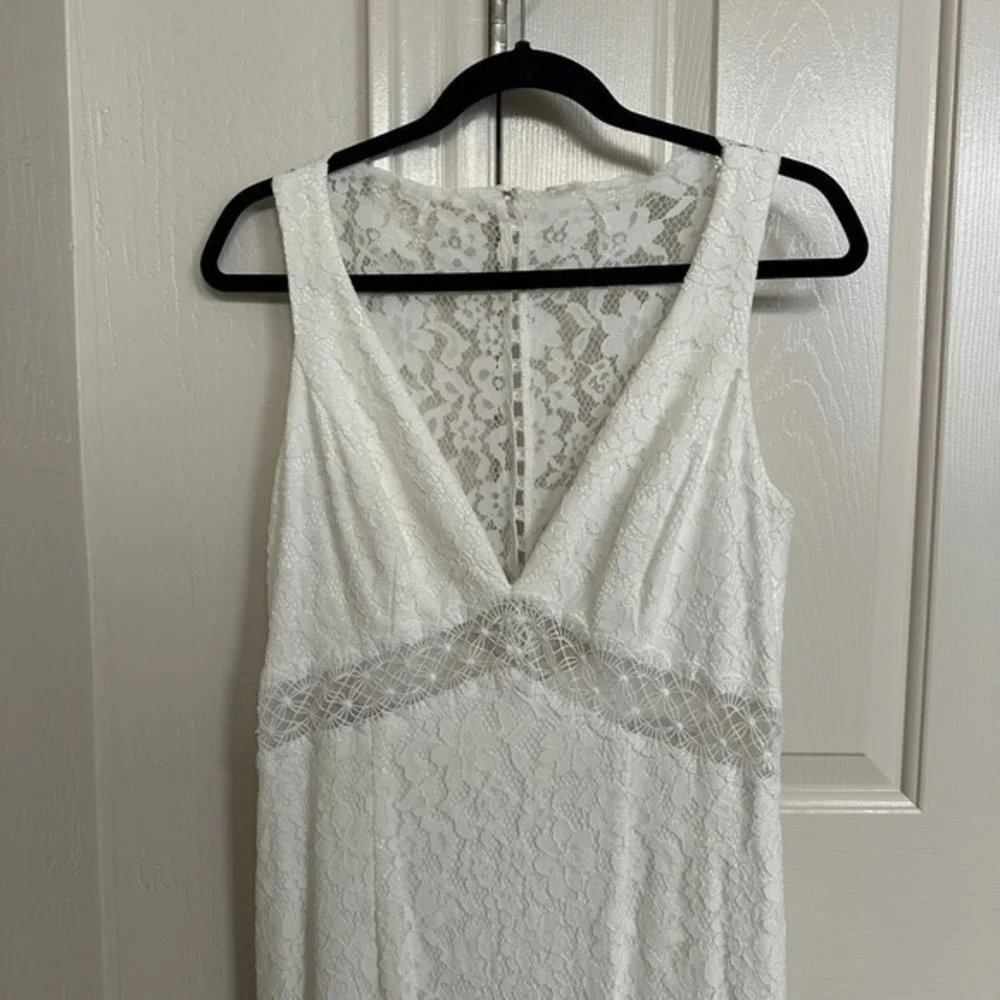 Galina White Lace Illusion V Neck Sleeveless‎ Mermaid Wedding Dress WG3950