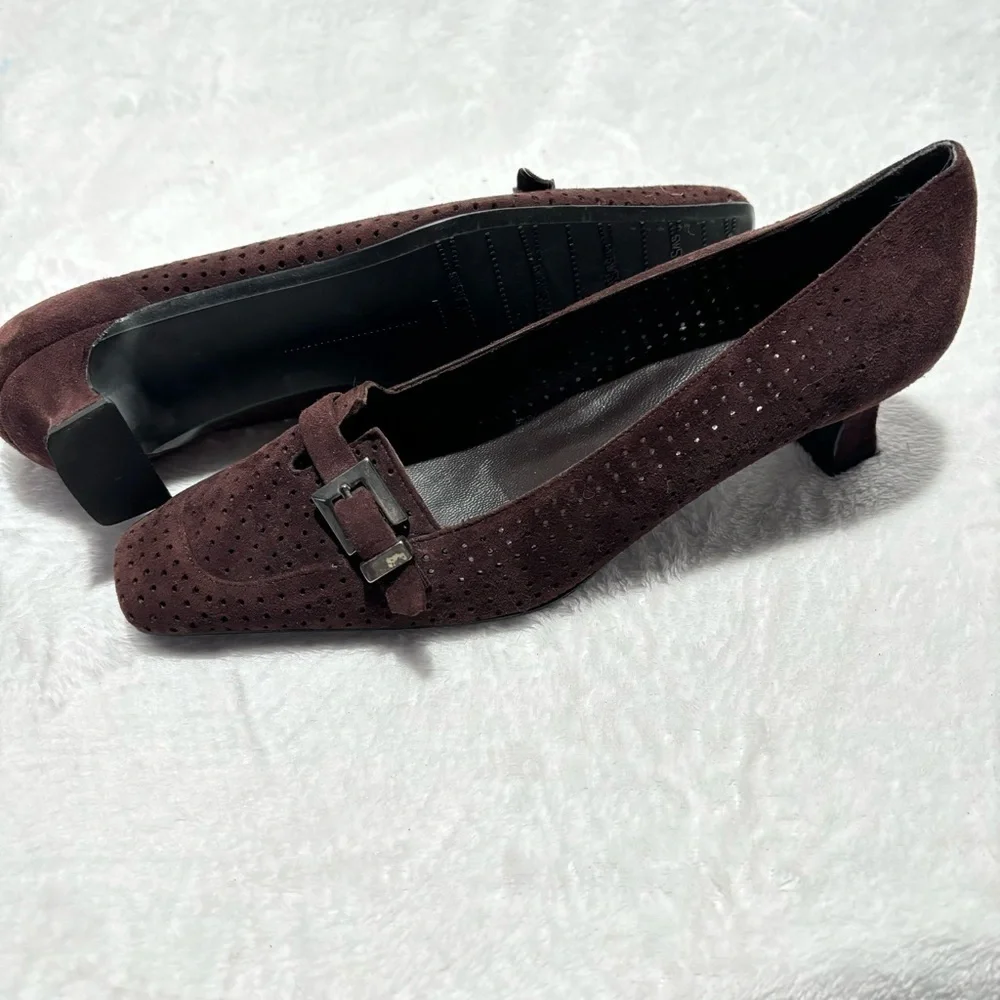 Stuart Weitzman Perforated‎ Suede Heeled Loafers Size 6