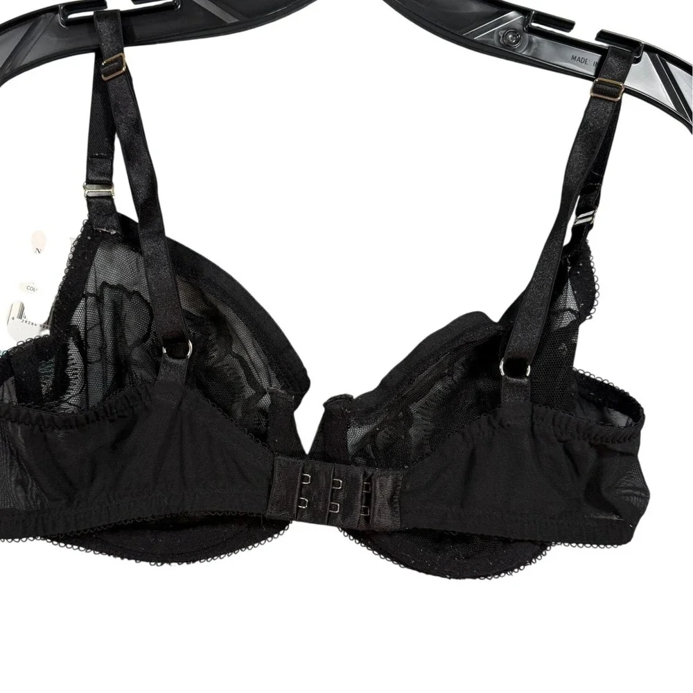 Natori brand new