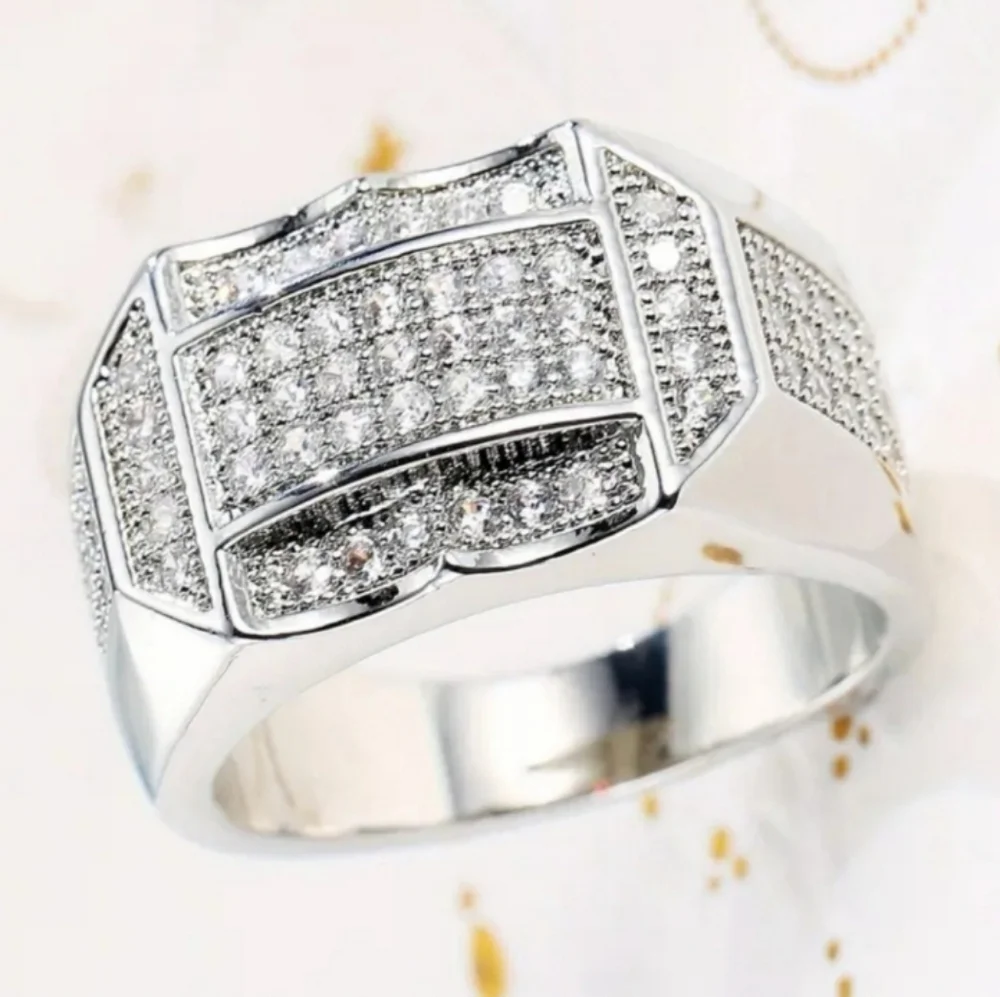 boutique simulated diamonds