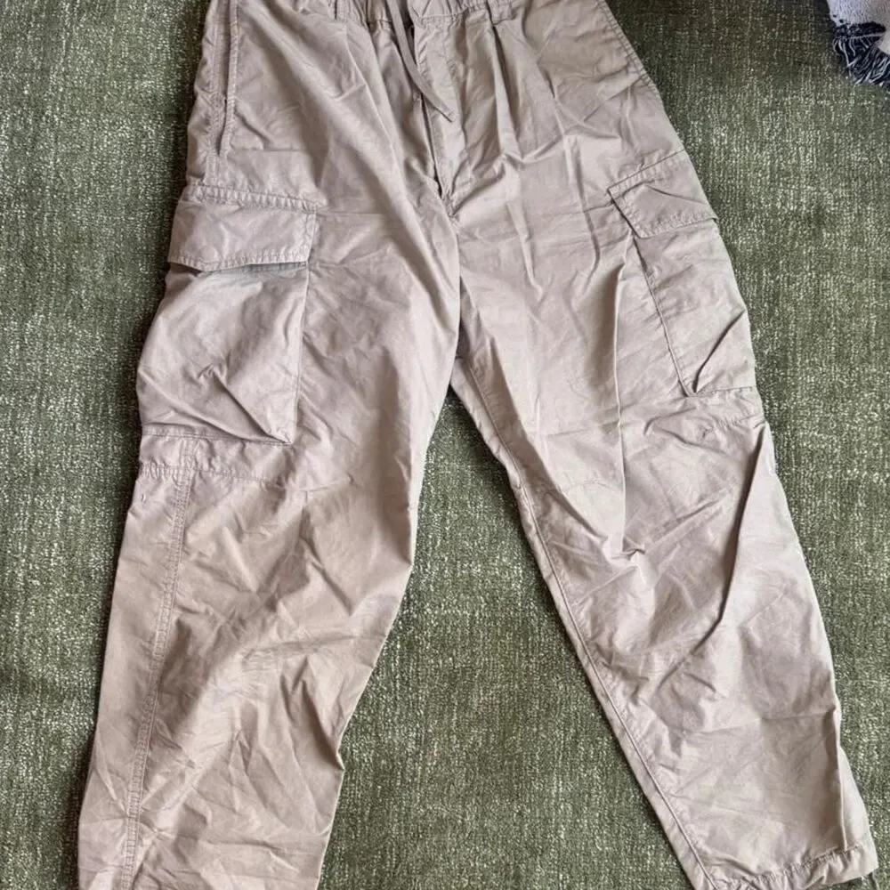 Uniqlo Women's Tan and Khaki Trousers