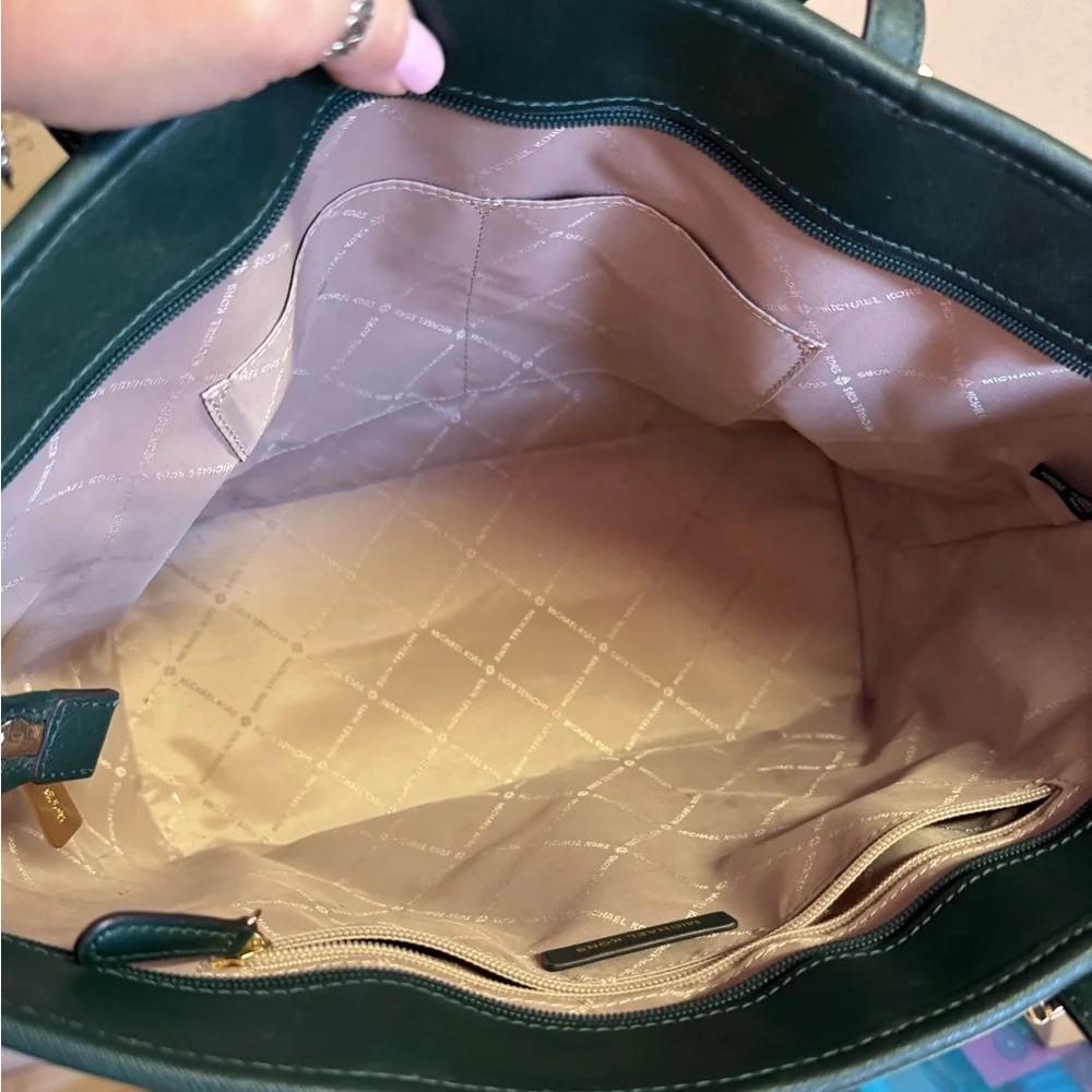 Michael Kors new without