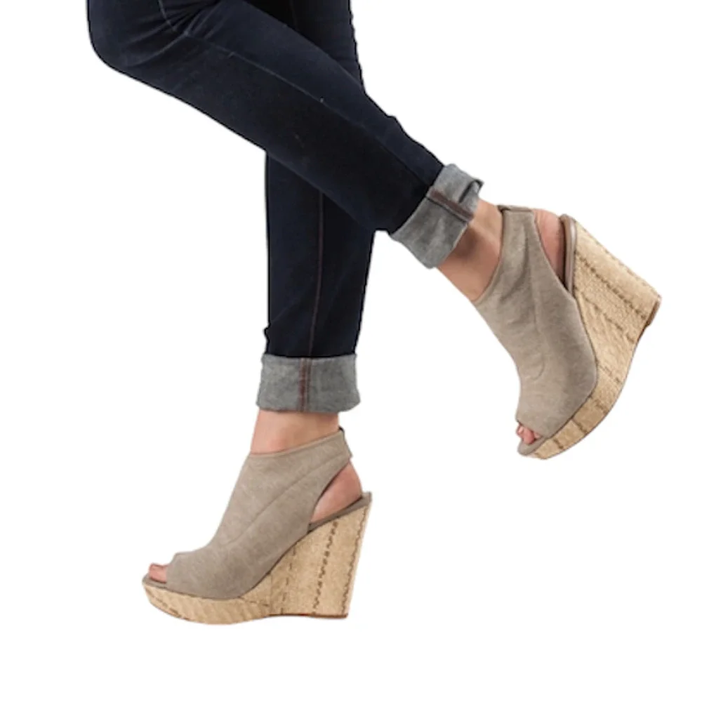 Stuart Weitzman these stuart