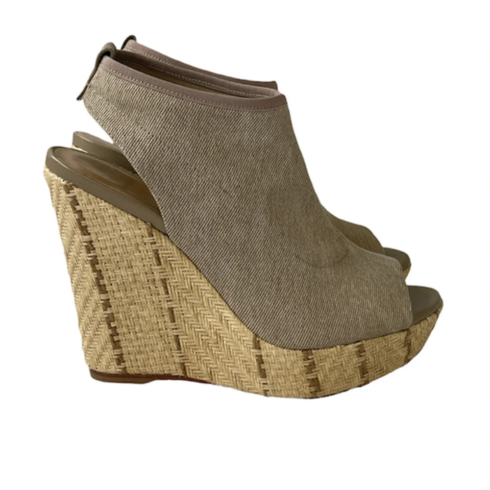 Stuart Weitzman these stuart