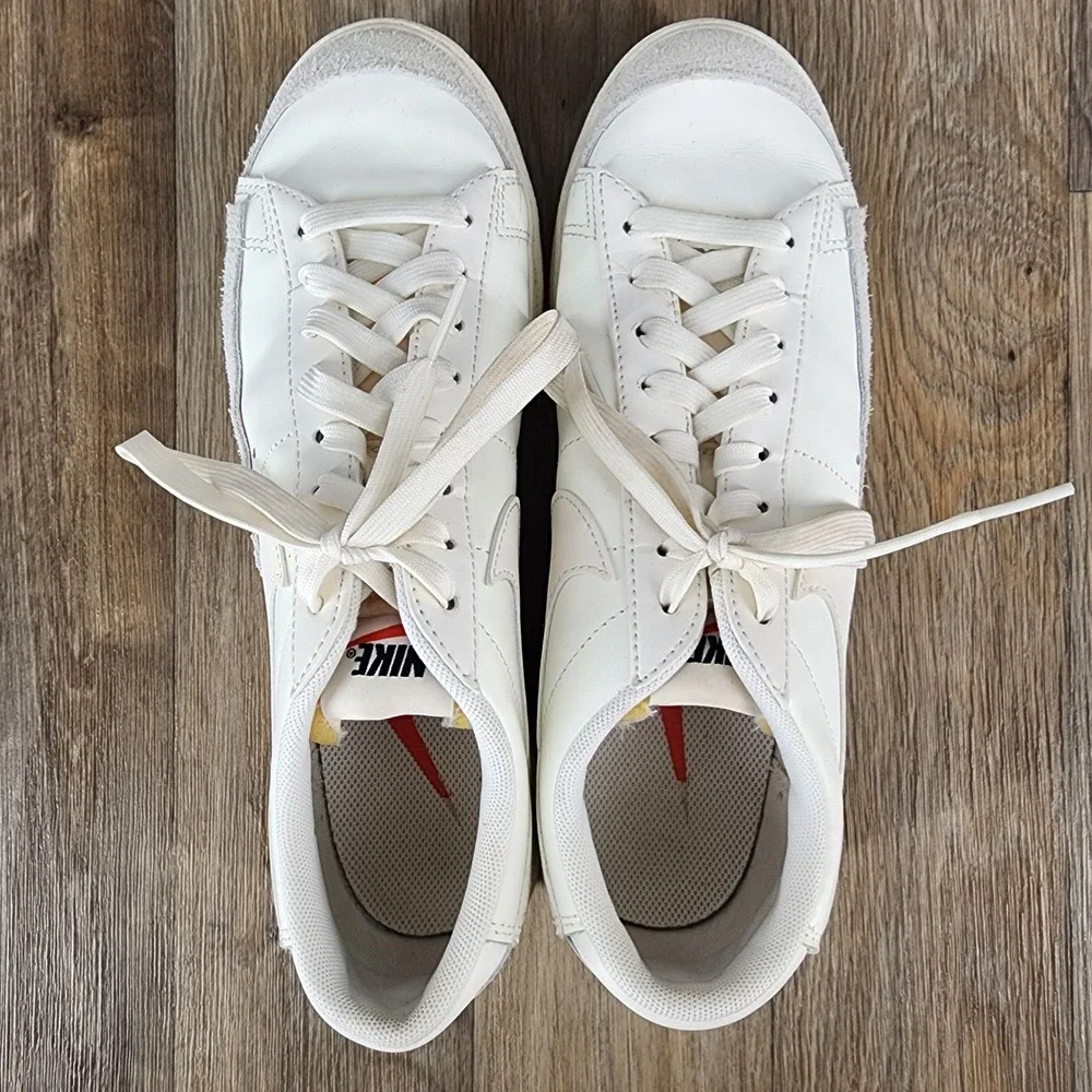 Nike stylish twist