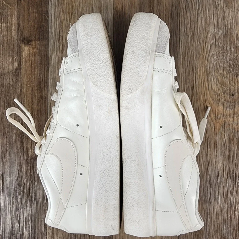 Nike stylish twist