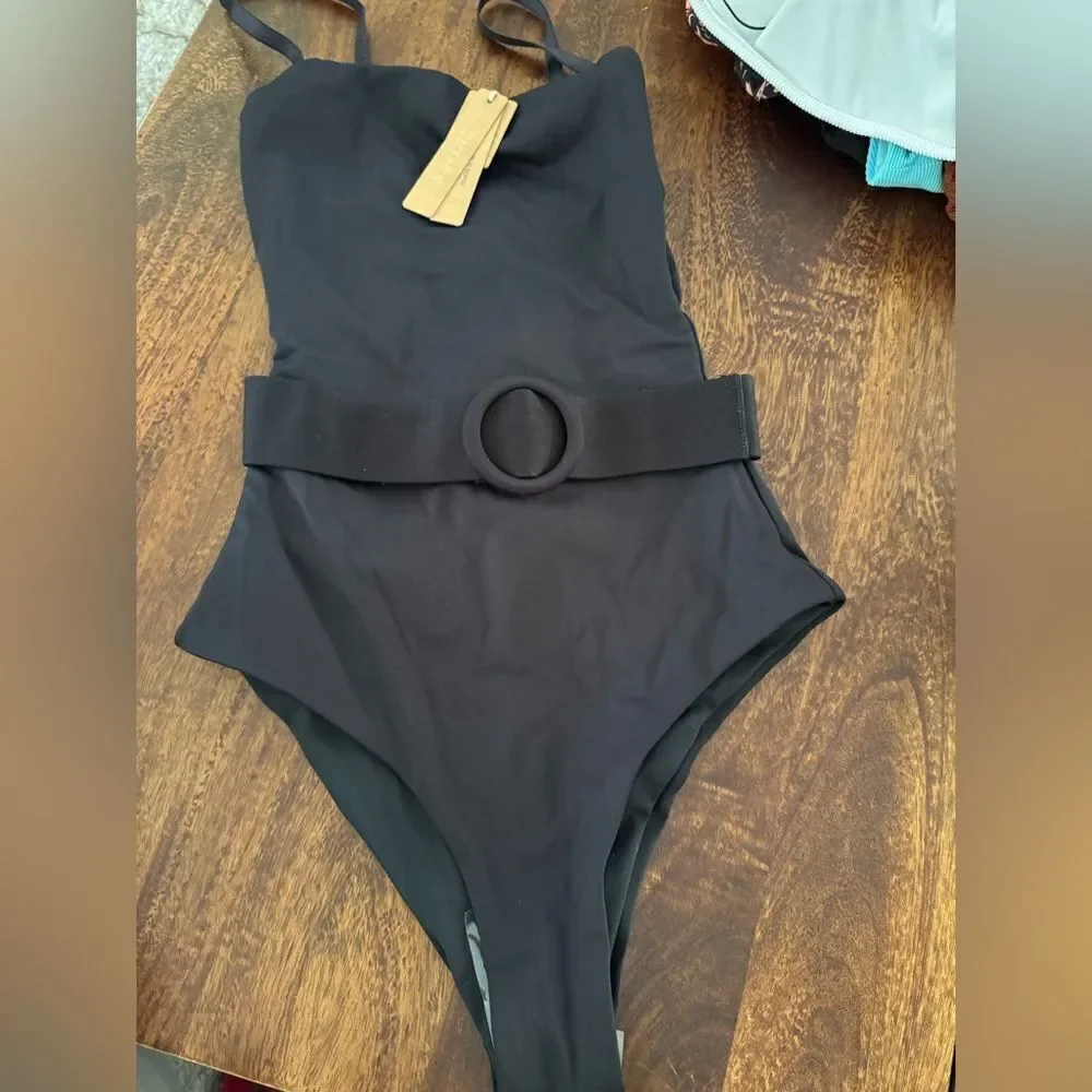 Skims Sculpting Swim Strapless One Piece Swimsuit in Onyx XXS