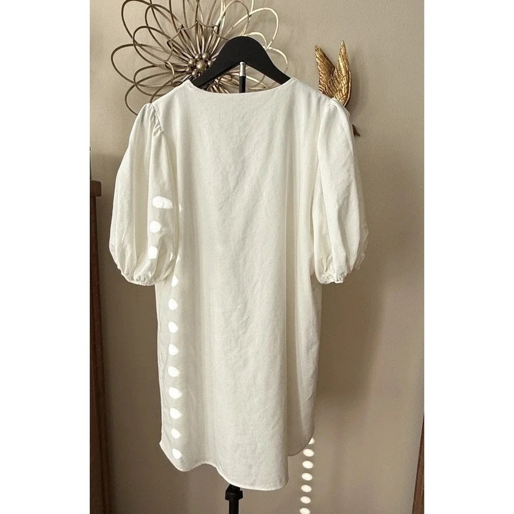 Chrysanthemum linen blend