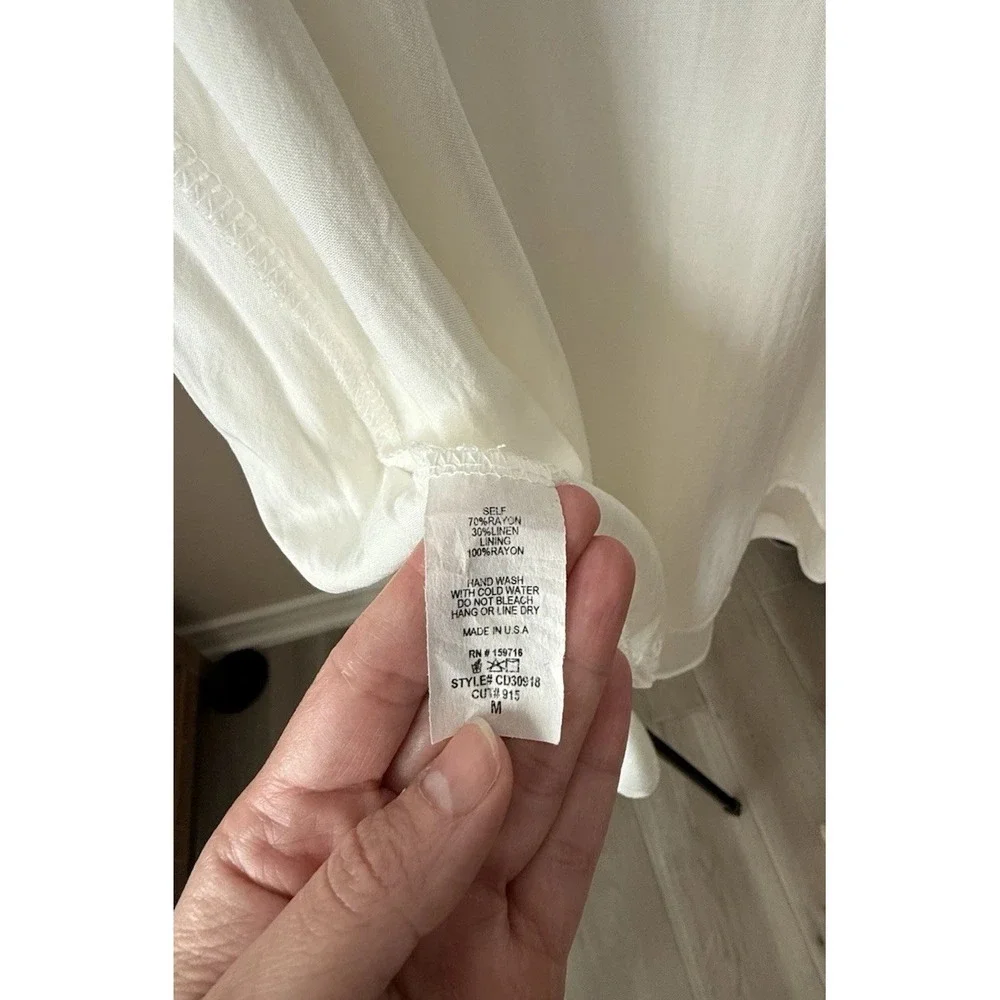 Chrysanthemum linen blend
