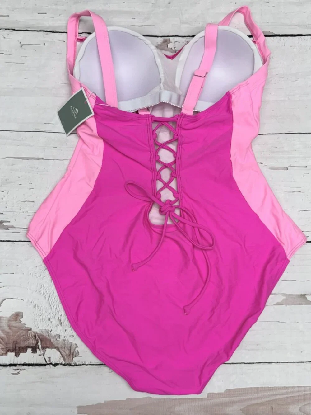 Eomenie one piece