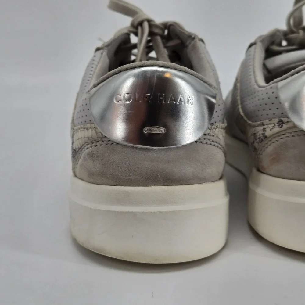 Cole Haan sleek lifestyle