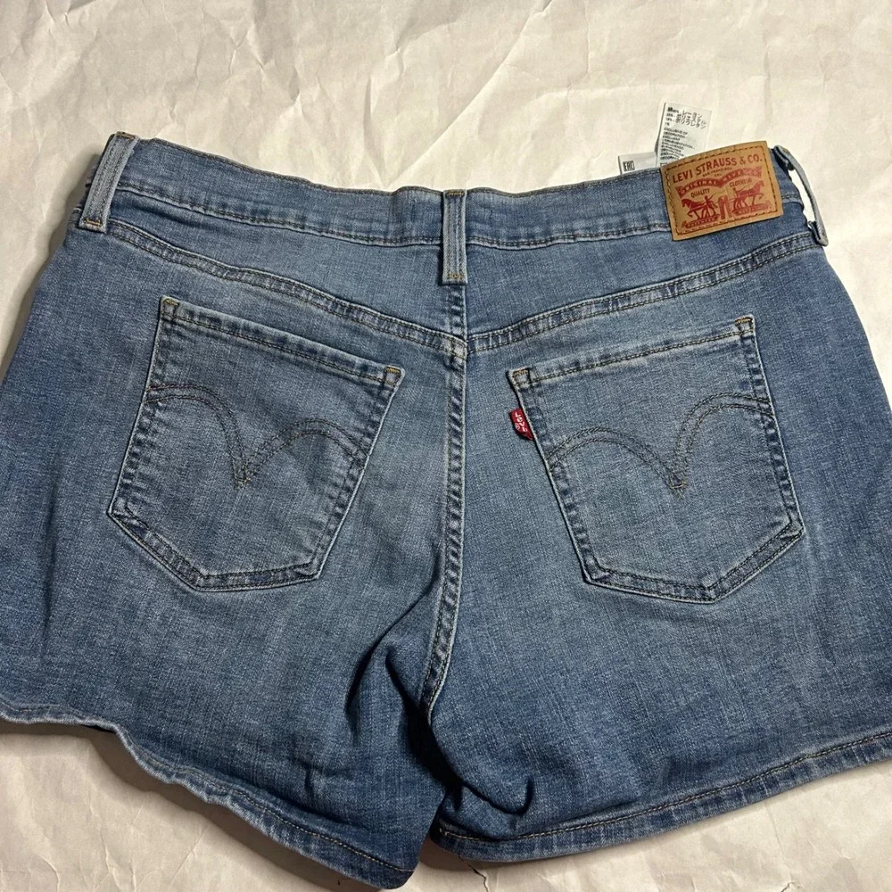 Levis classic denim