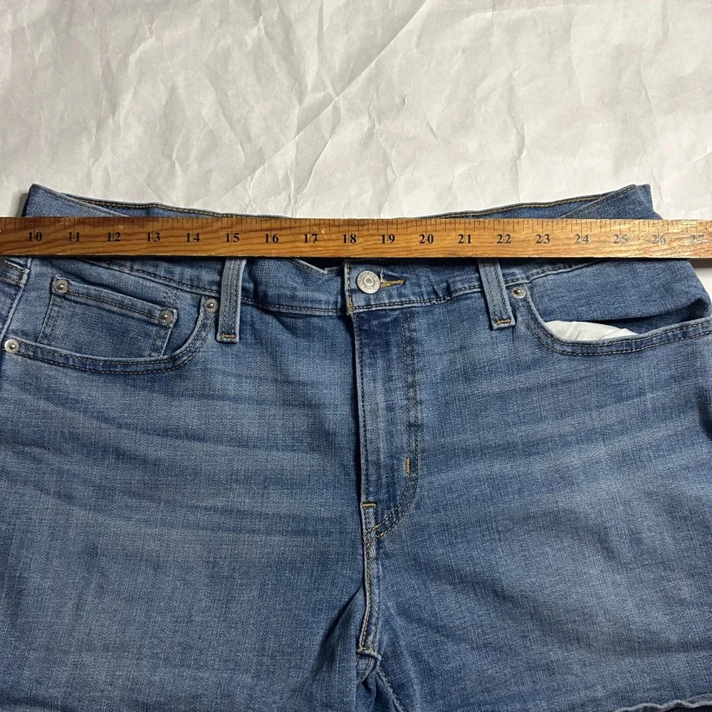 Levis classic denim