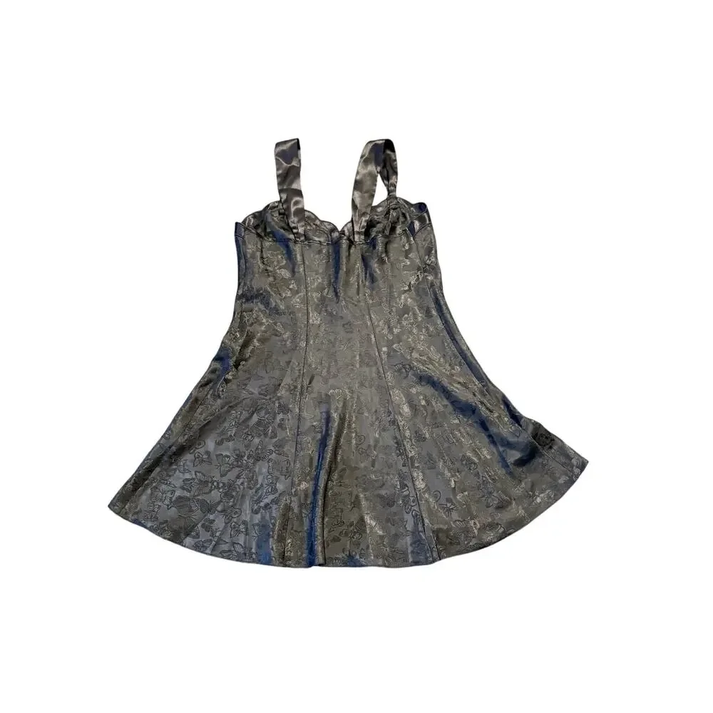 Erika Taylor Intimates add touch