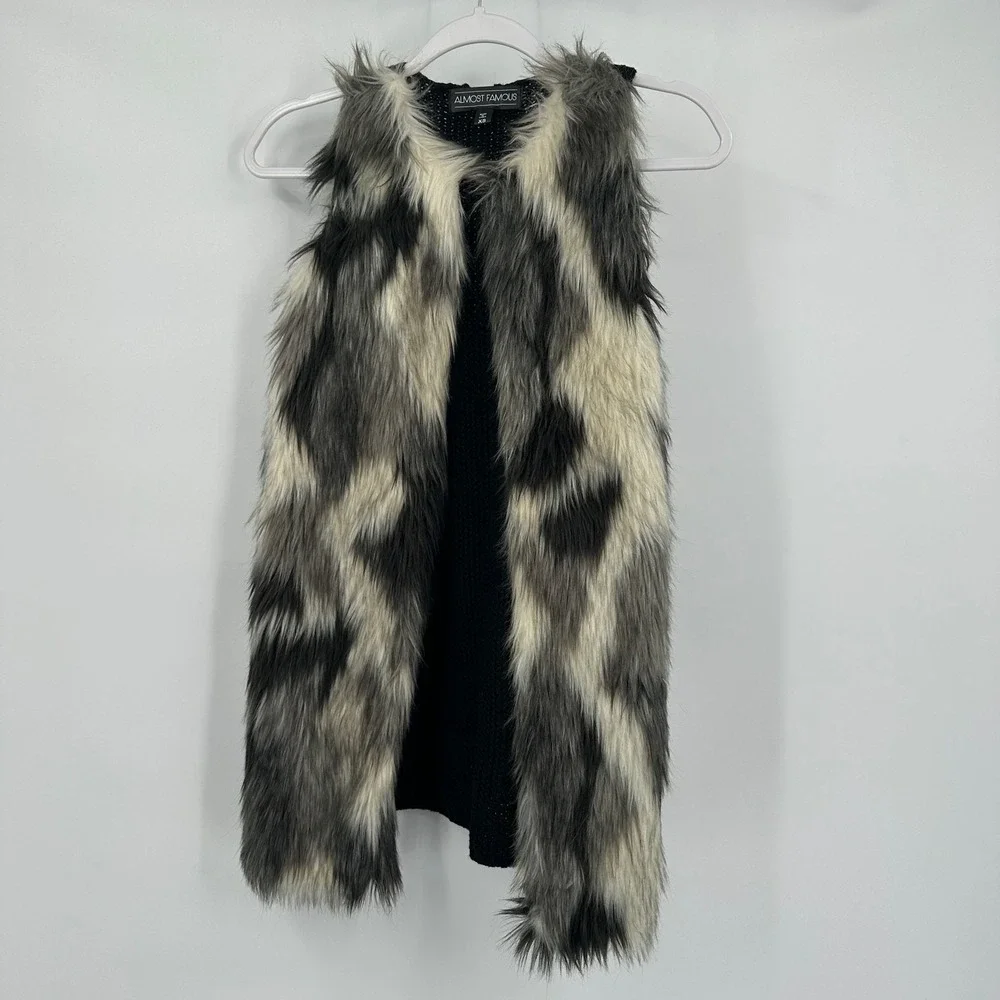 Womens Boho Shaggy Faux Fur Vest Size‎ XS Edgy Festival Eclectic Indie Alt Glam
