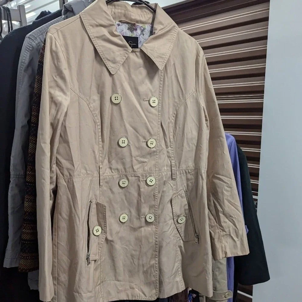 Jessica Simpson pre owned