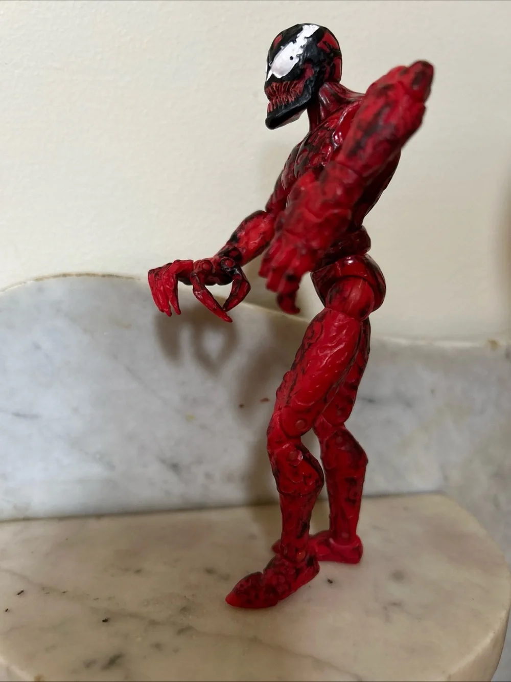 Toy Biz carnage action