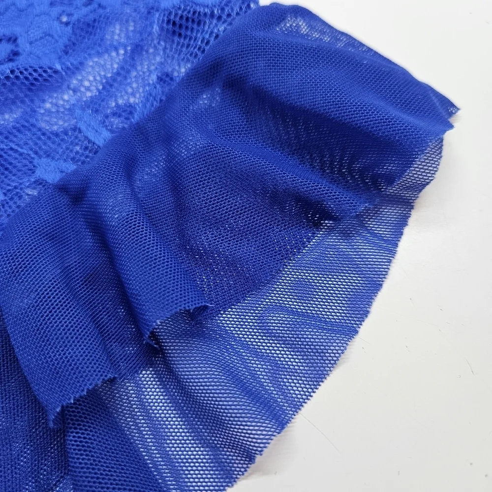 Escante allover lace