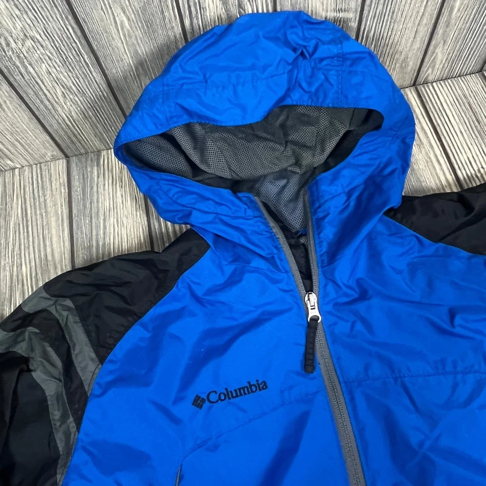 Columbia windbreaker rain