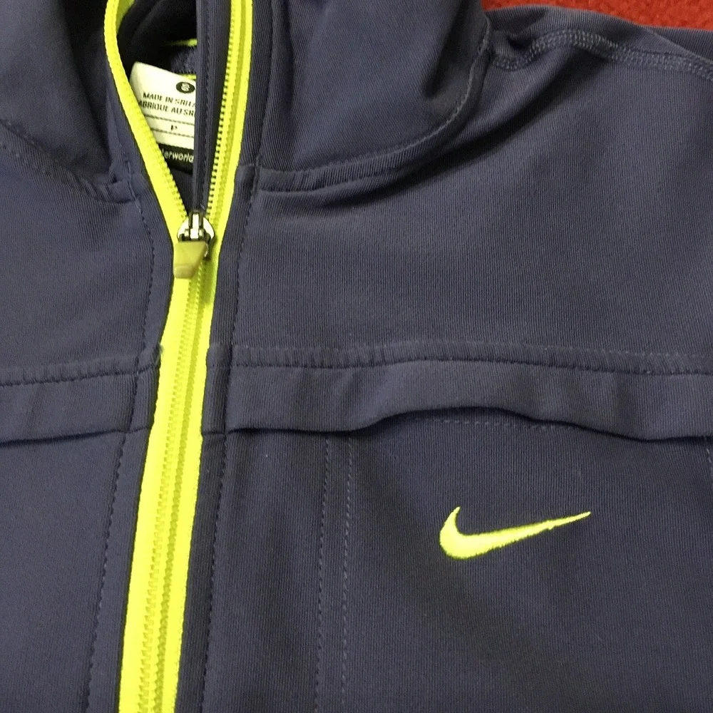 Nike jacket womens