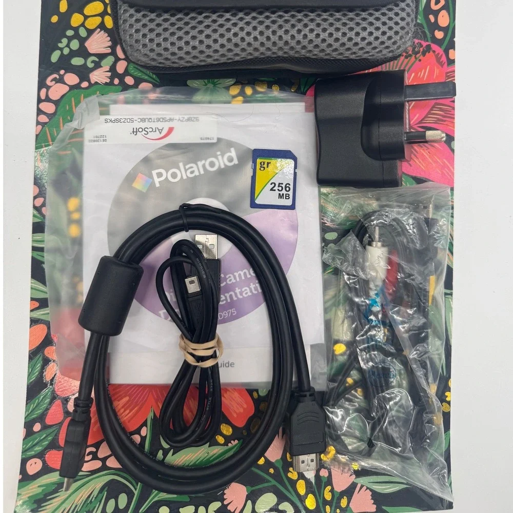 Polaroid id975 digital