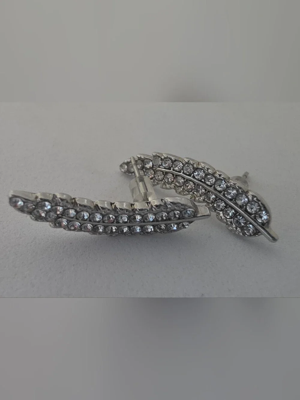 Unk elegant silver