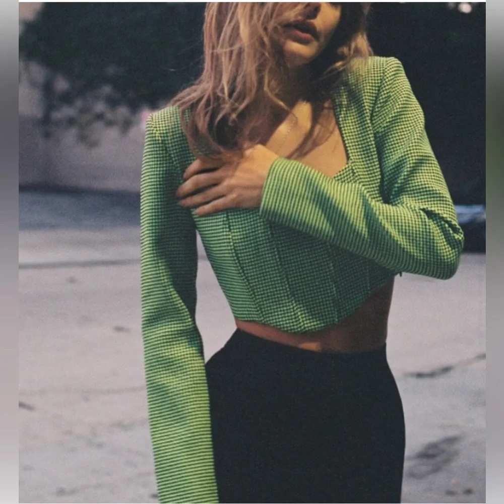 Zara women’s green houndstooth crop top blouse size small new‎