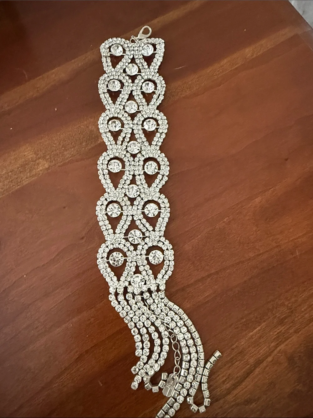 N/A gorgeous statement